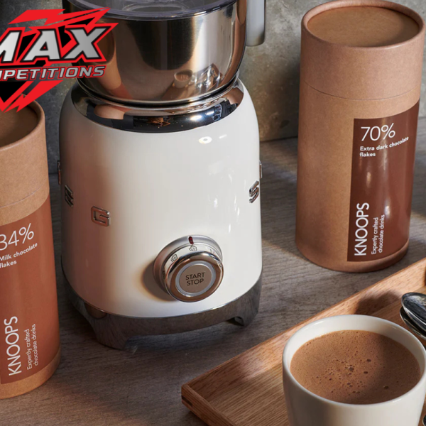 SMEG & Knoops Hot Chocolate Dream Bundle